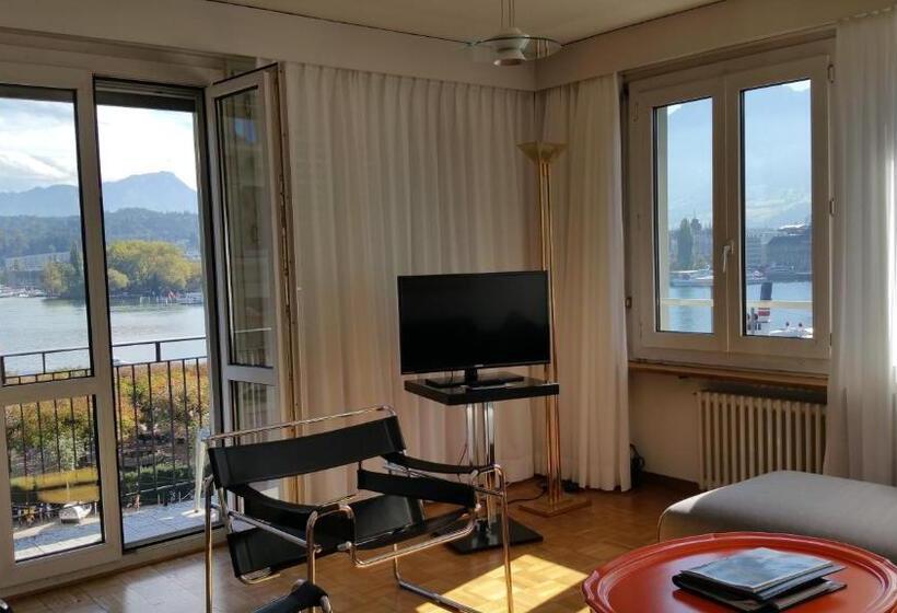 2 Bedrooms Apartment Lake View, Rebstock