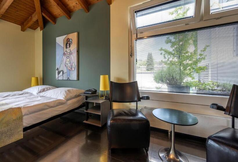 标准间带露台, Rebstock