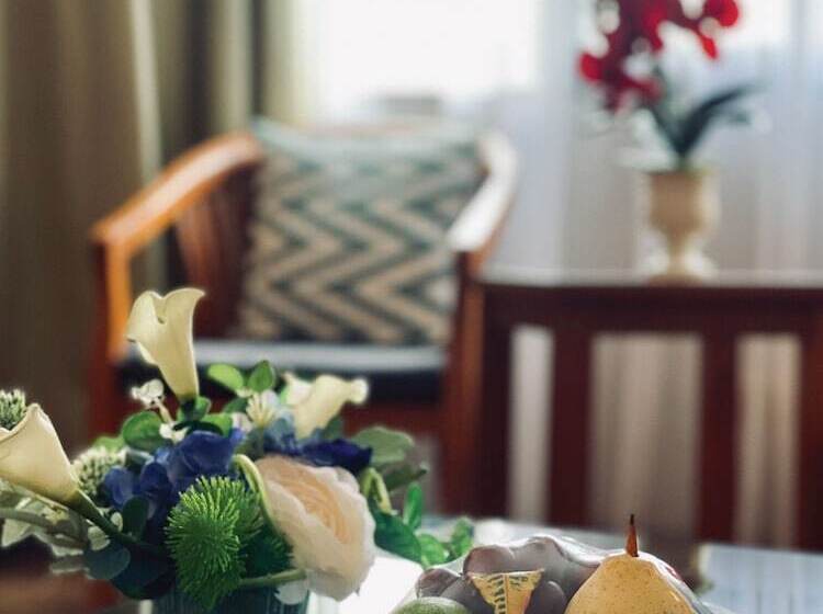 سوییت, Royal Phuket City Hotel Sha Extra Plus