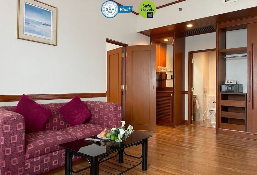 سوییت, Royal Phuket City Hotel Sha Extra Plus