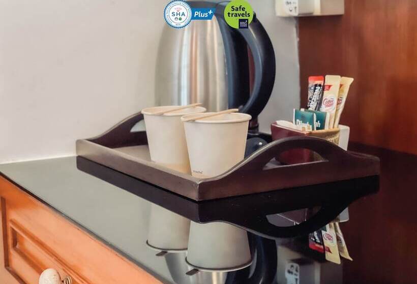 سوییت اجرایی, Royal Phuket City Hotel Sha Extra Plus