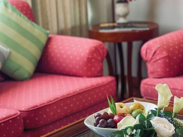 سوییت اجرایی, Royal Phuket City Hotel Sha Extra Plus