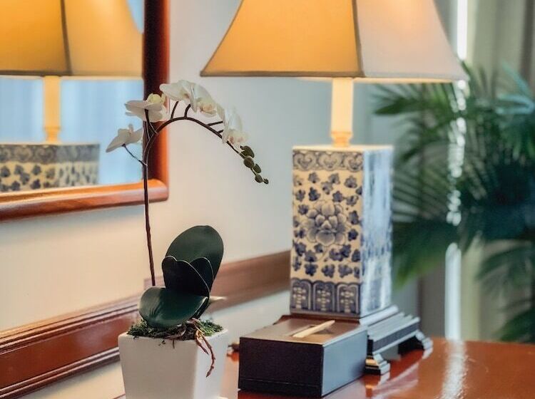 سوییت اجرایی, Royal Phuket City Hotel Sha Extra Plus