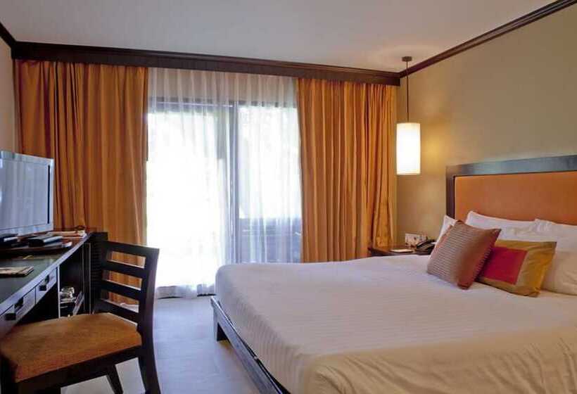 Хижина Superior, Impiana Beach Front Resort Chaweng Noi, Koh Samui