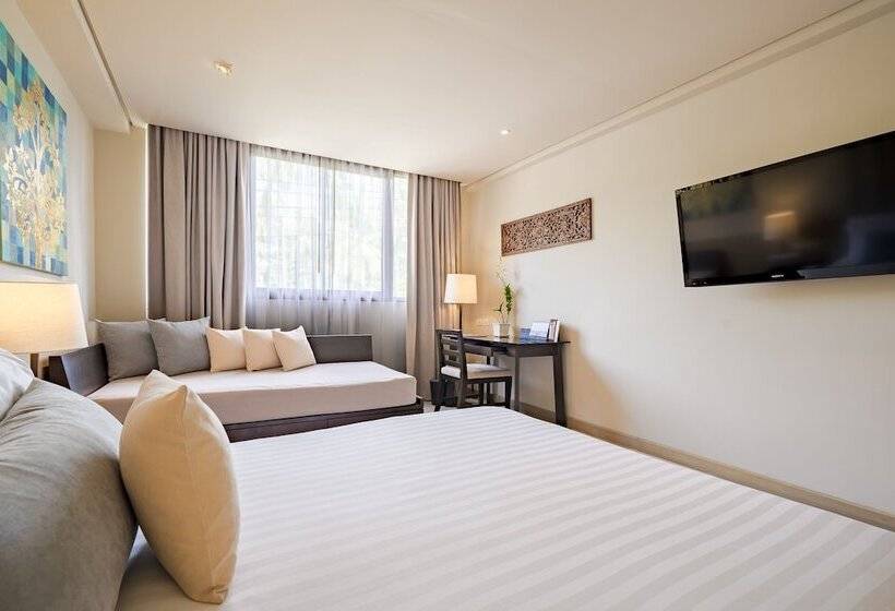 Номер Superior, Impiana Beach Front Resort Chaweng Noi, Koh Samui