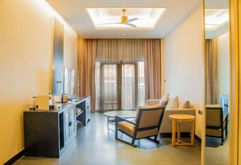 Люкс, Impiana Beach Front Resort Chaweng Noi, Koh Samui