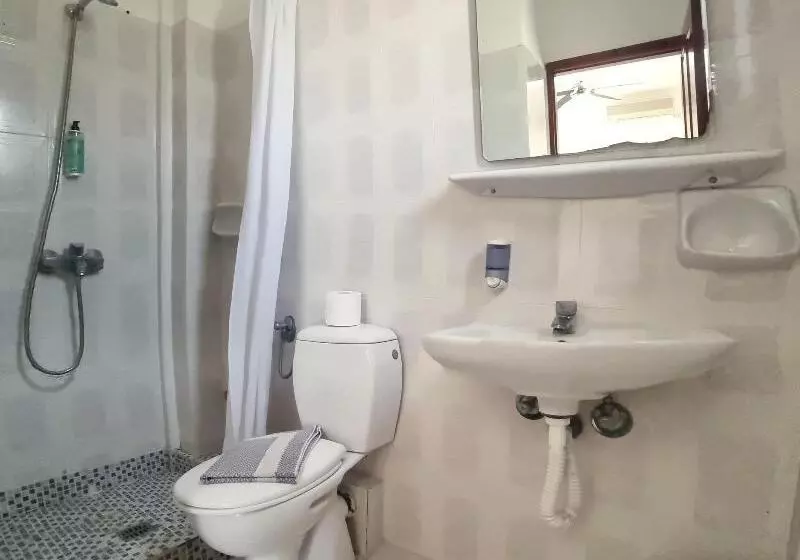 اتاق سوپریور با چشم‌انداز دریا, Impiana Beach Front Resort Chaweng Noi, Koh Samui