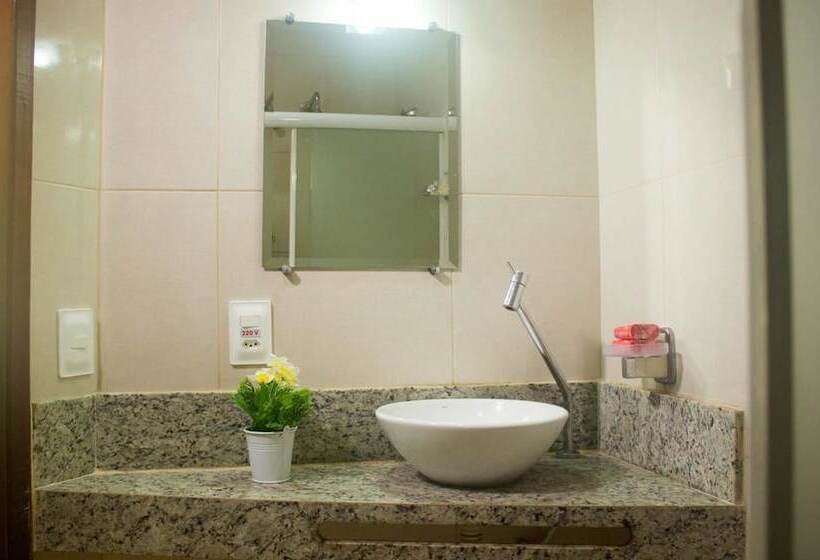 اتاق استاندارد چهار تخته, Espaço Viana