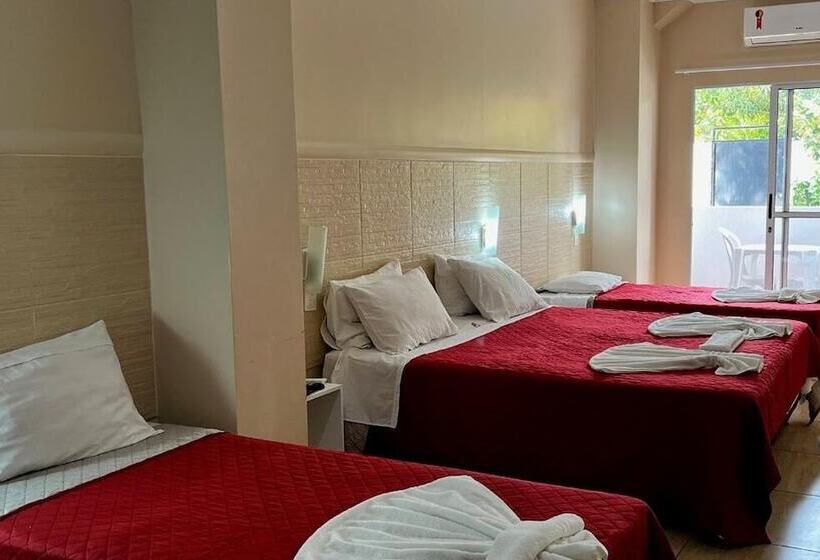 اتاق استاندارد چهار تخته, Espaço Viana