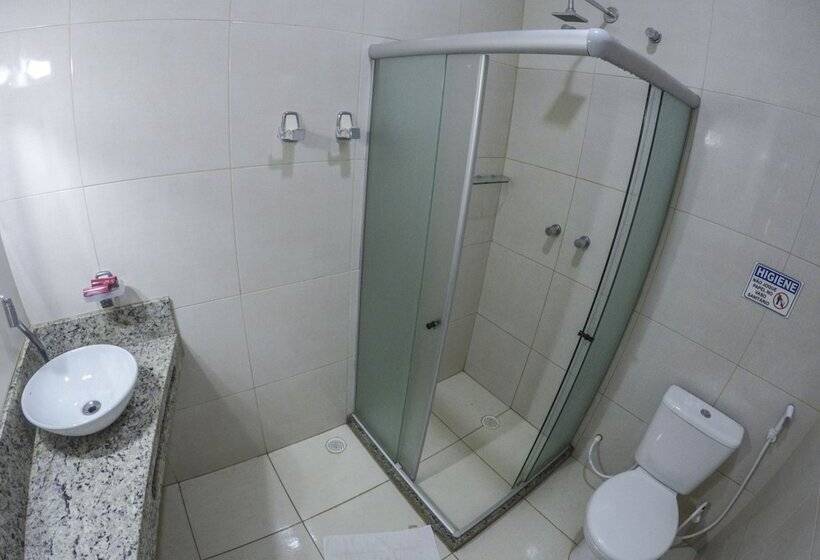 اتاق استاندارد چهار تخته, Espaço Viana