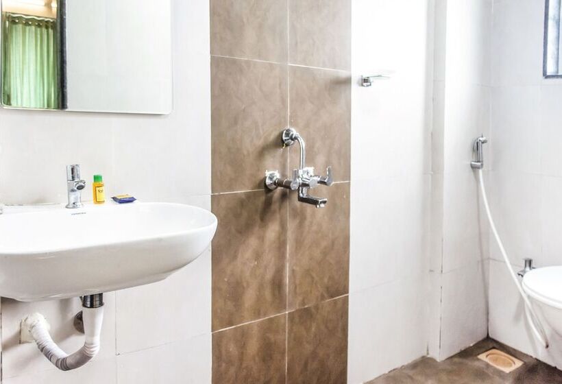 غرفة ديلوكس, Treebo Diamond Residency   Ddpk Inn