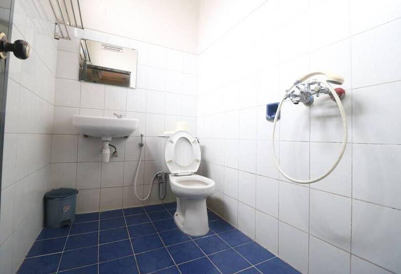 标准间, Reddoorz Plus @ Jalan Raden Intan Lampung