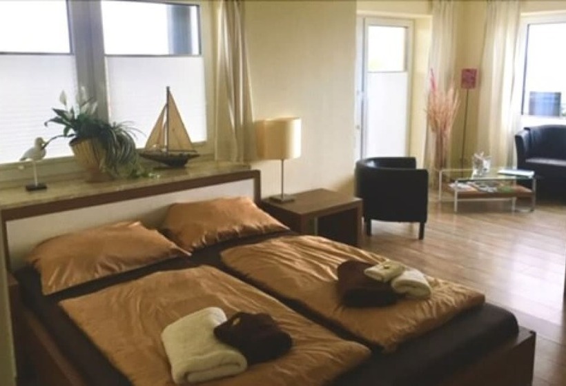 اتاق استاندارد با چشم‌انداز, Seasidestrand