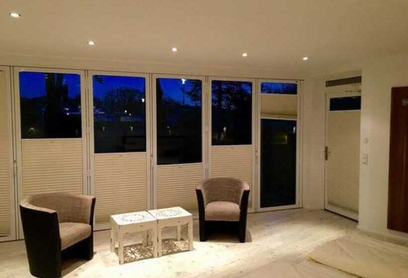 اتاق استاندارد با چشم‌انداز, Seasidestrand