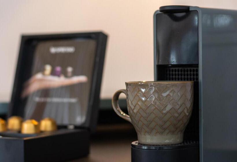 带1个卧室的带阳台的公寓, Olive Studios