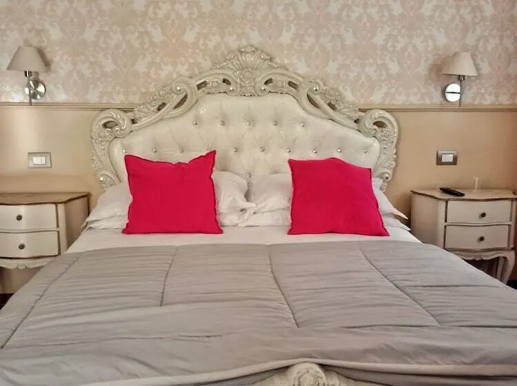 コンフォーとスイートルーム, Relais Toti Beb Bed E Breakfast
