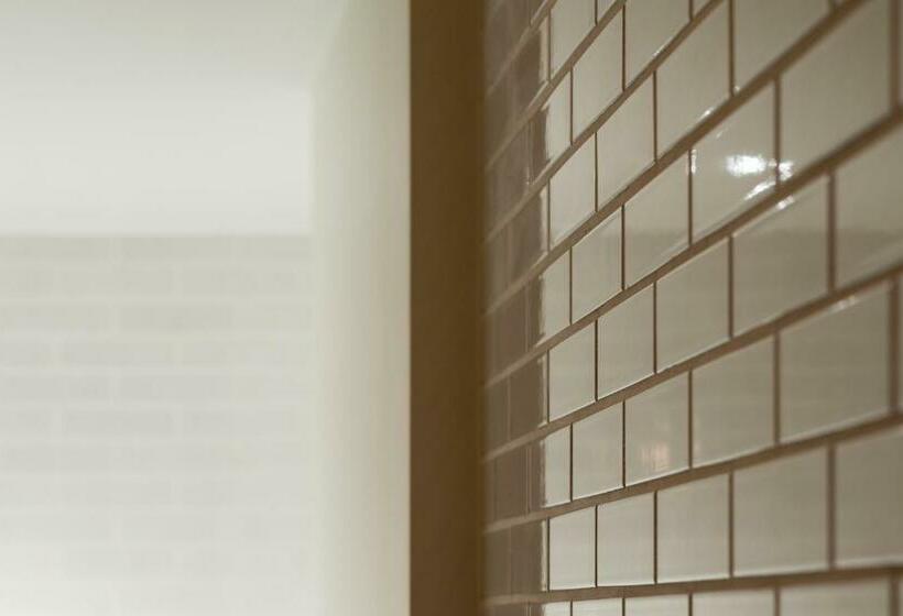 Habitació Deluxe, Edit Yokohama