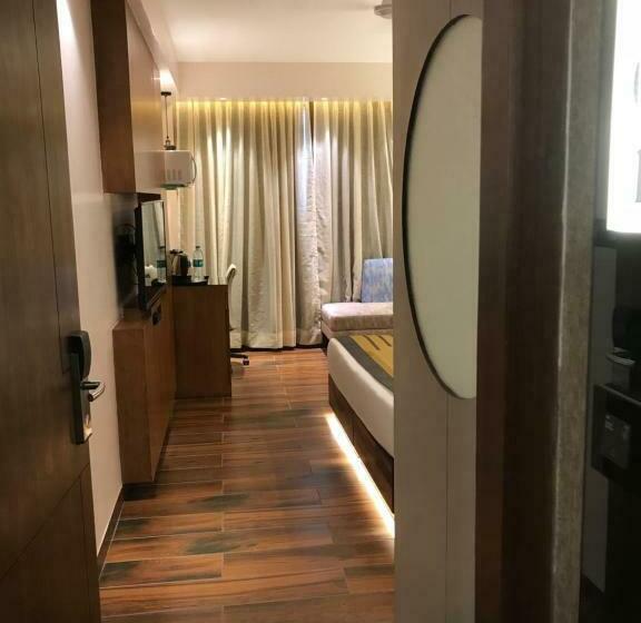 디럭스 룸, Jrd Pride Business