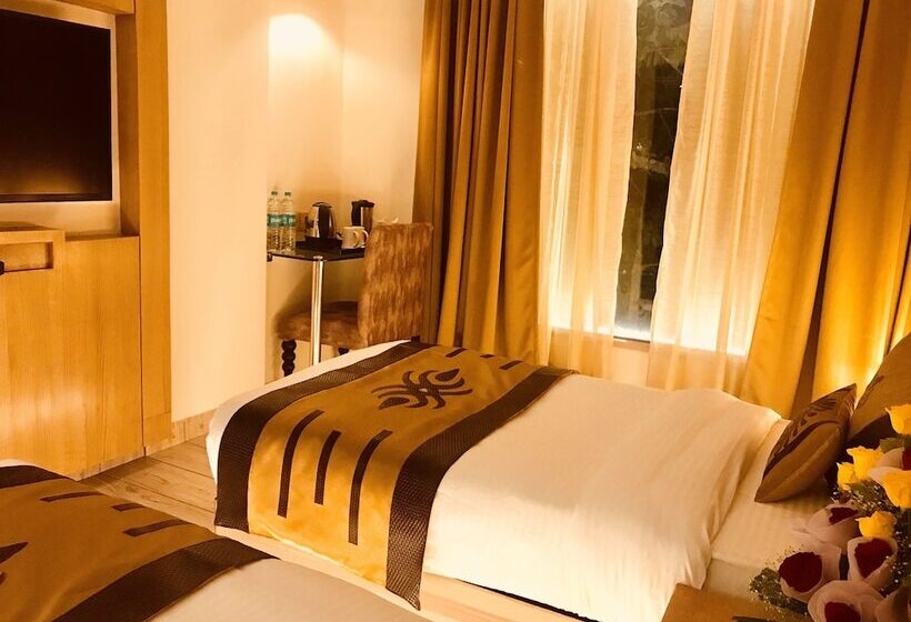 수피리어 룸, Jrd Pride Business