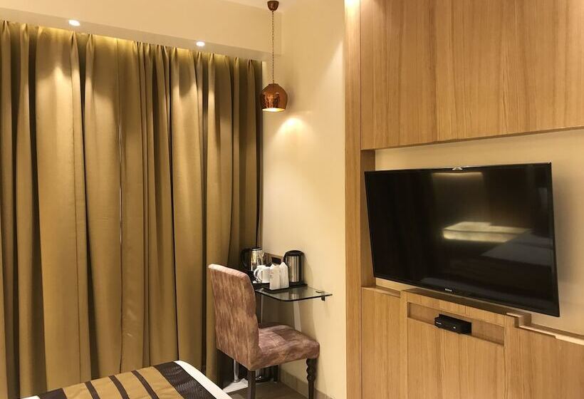 수피리어 룸, Jrd Pride Business