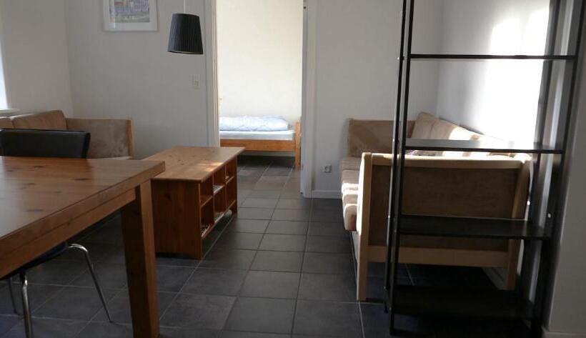 דירת חדר, Bremsmaj Farm Holiday