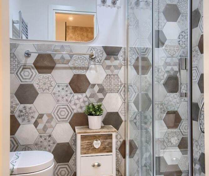 اتاق سوپریور, Relais Vatican Secret