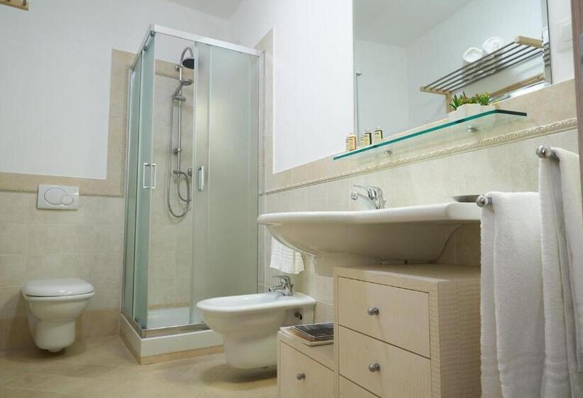 스탠다드 룸 킹사이즈 침대, Affittacamere La Piazzetta