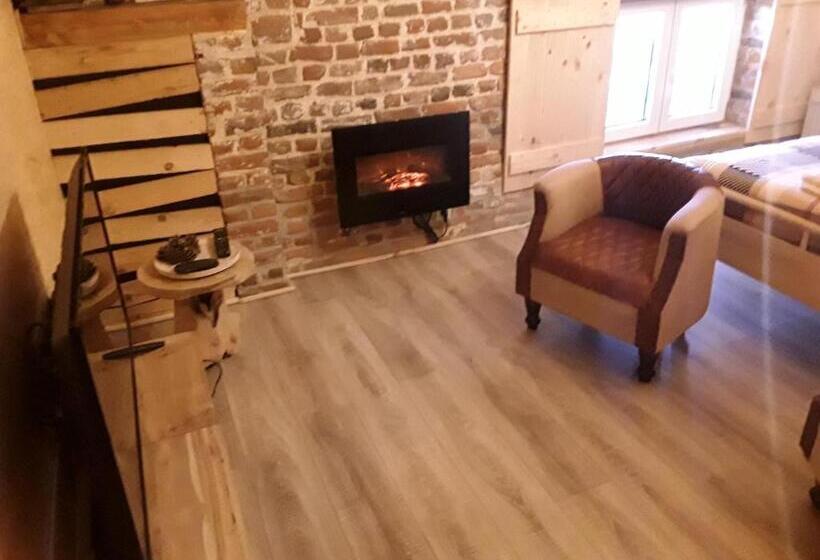 חדר סטנדרט, Lomalienne