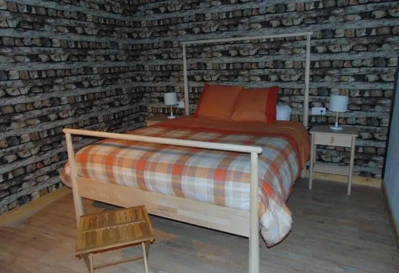 Monolocale Standard Letto King, Lomalienne
