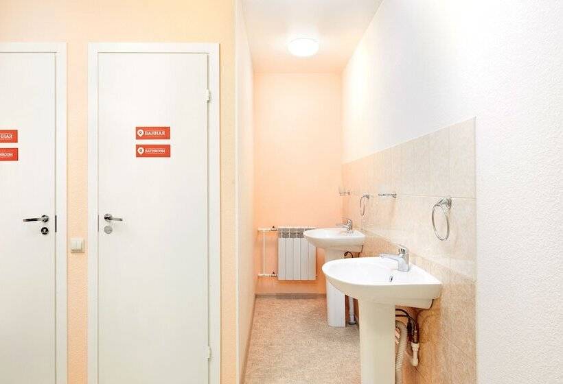 מיטה בחדר משותף, Hostels Rus   Tomsk