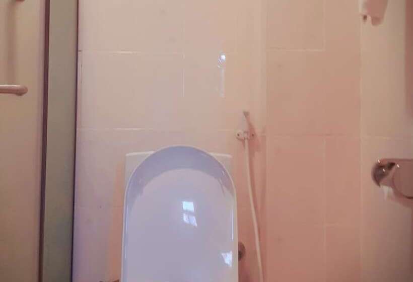 اتاق لوکس, Medal