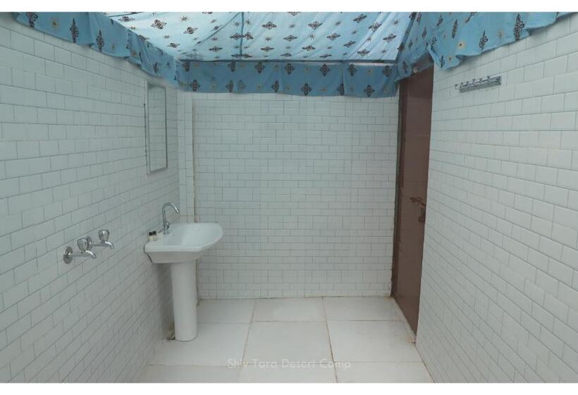 Quarto Familiar, Shiv Tara Desert Camp