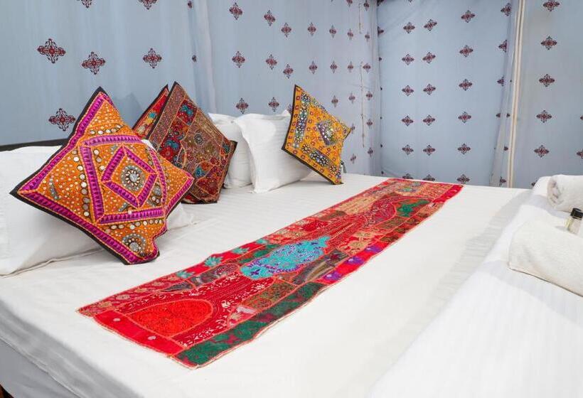 Suíte Familiar, Shiv Tara Desert Camp