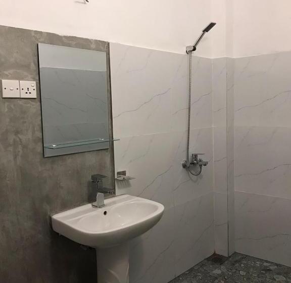 غرفة عائلية مطلّة علي البحر, Anna Tourist Inn