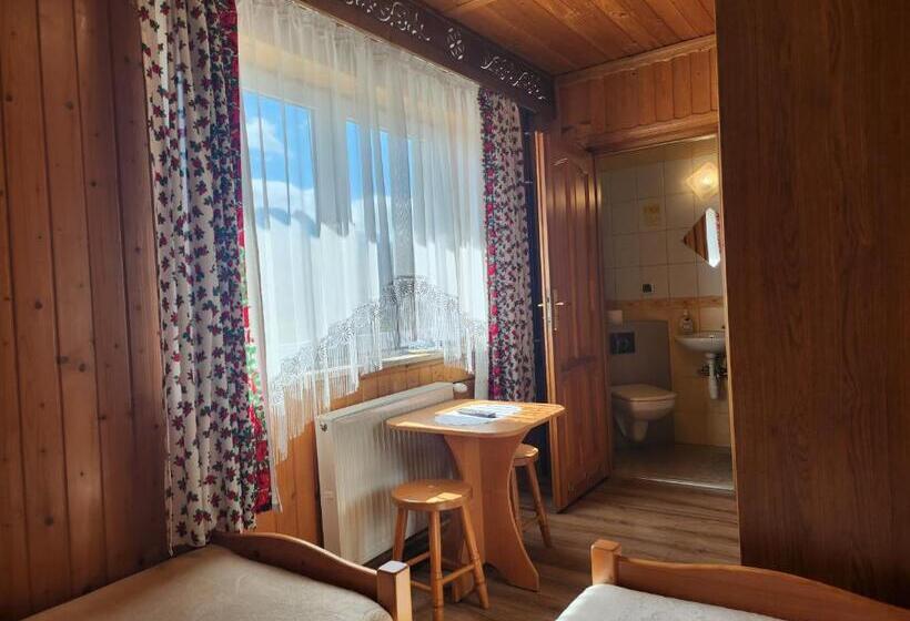 חדר בסיסי, Willa U Renaty - Widok Na Giewont