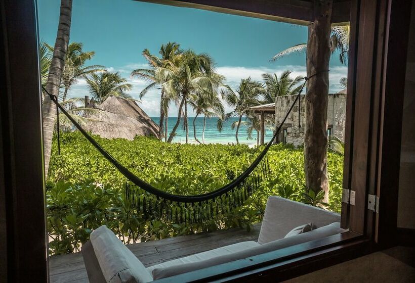 سوئیت مستر با چشمانداز دریا, Delek Tulum