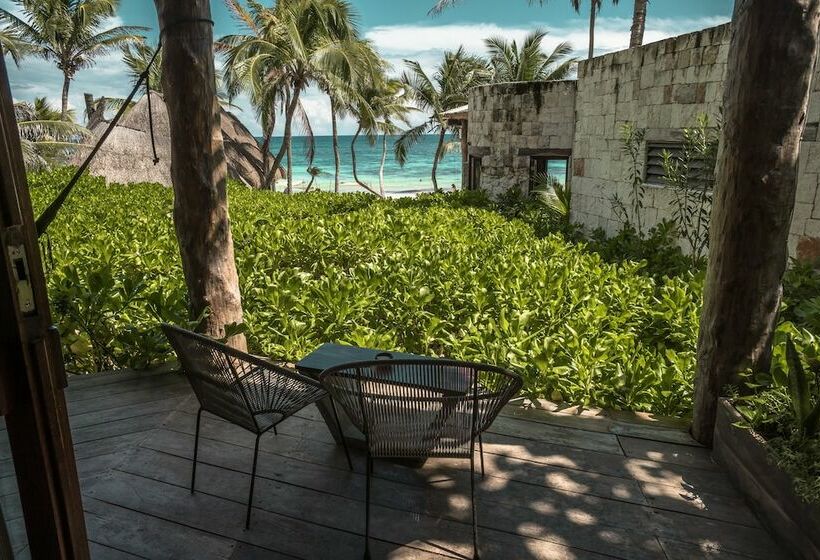 سوئیت مستر با چشمانداز دریا, Delek Tulum