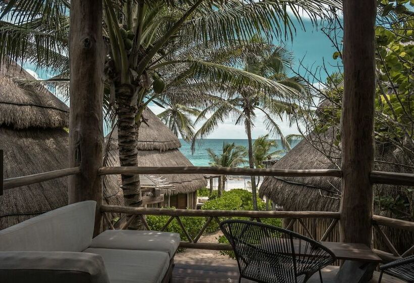 سوئیت مستر با چشمانداز دریا, Delek Tulum