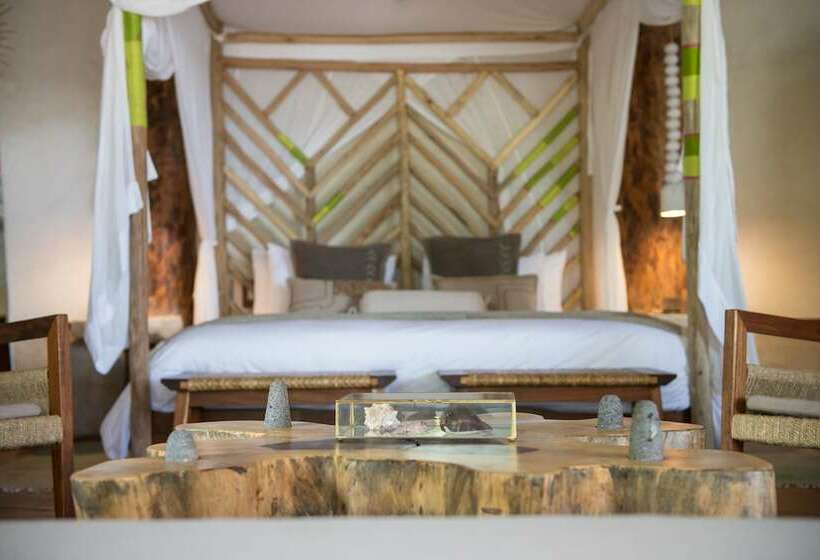 سوئیت مستر با چشمانداز دریا, Delek Tulum