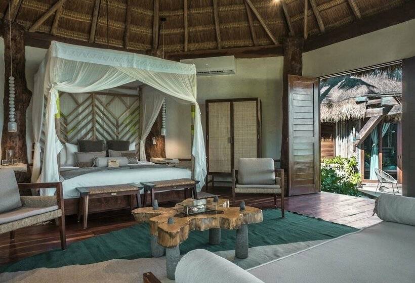 سوئیت مستر با چشمانداز دریا, Delek Tulum