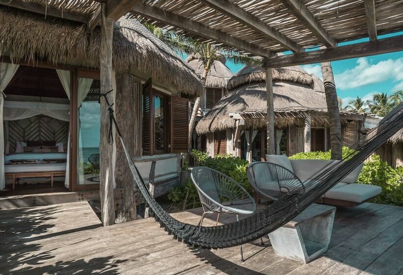 سوئیت مستر با چشمانداز دریا, Delek Tulum