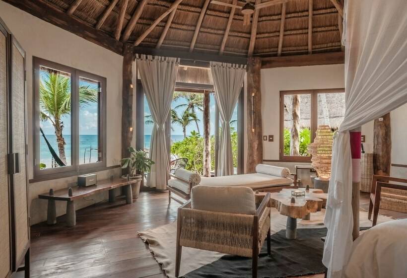 سوئیت مستر با چشمانداز دریا, Delek Tulum