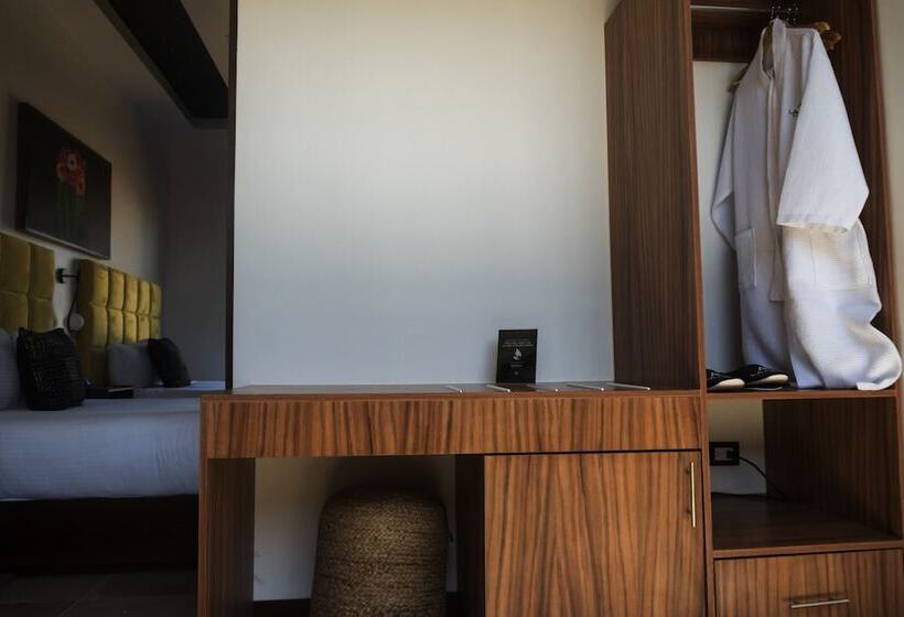 高级大房间, La Cima Del Valle