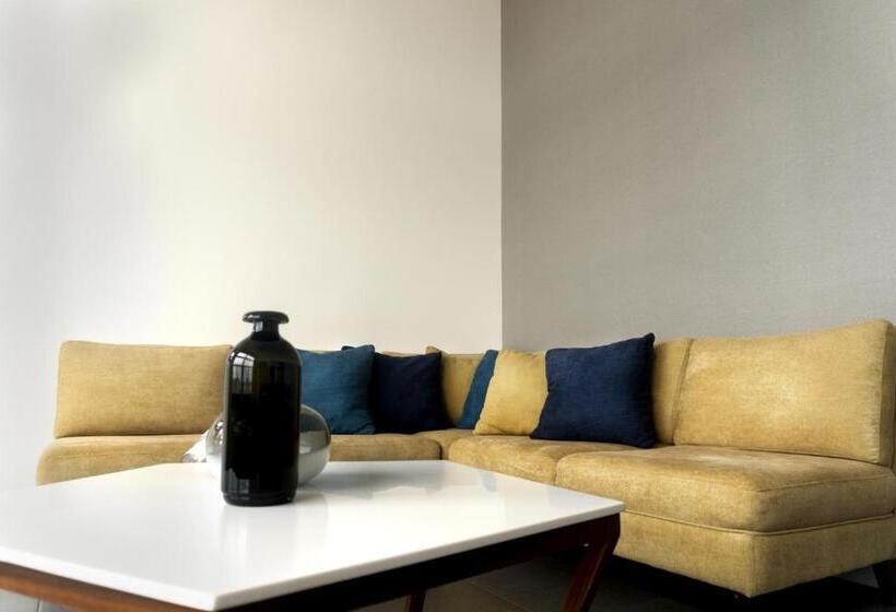 家庭套房, La Cima Del Valle