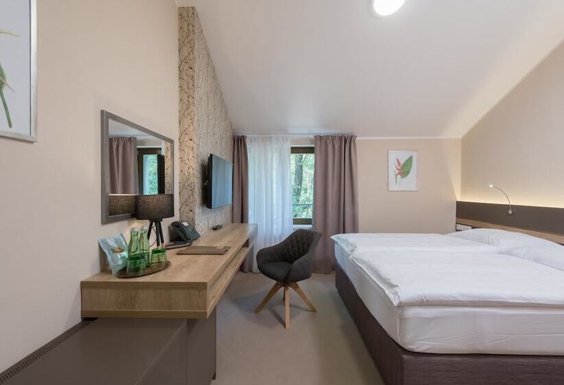 ファミリールーム, Panská Zahrada