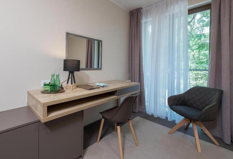 デラックスルーム, Panská Zahrada