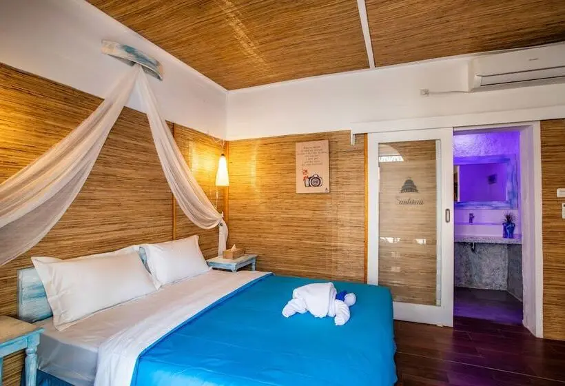 اتاق لوکس با بالکن, Santorini Beach Resort