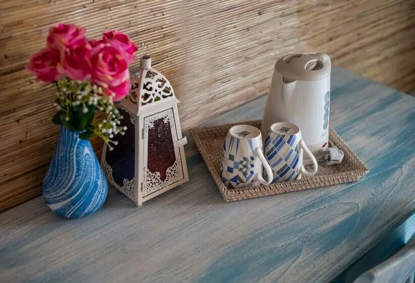 اتاق لوکس با بالکن, Santorini Beach Resort