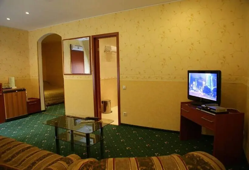 スイート, Grin Hotel Podolsk