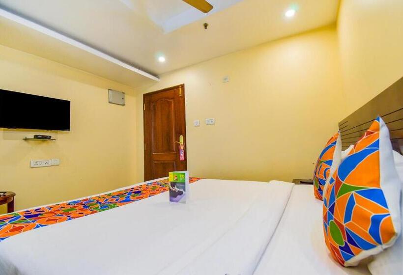 اتاق لوکس, Fabexpress Deccan Heritage   Nr Iskon Temple , Abids